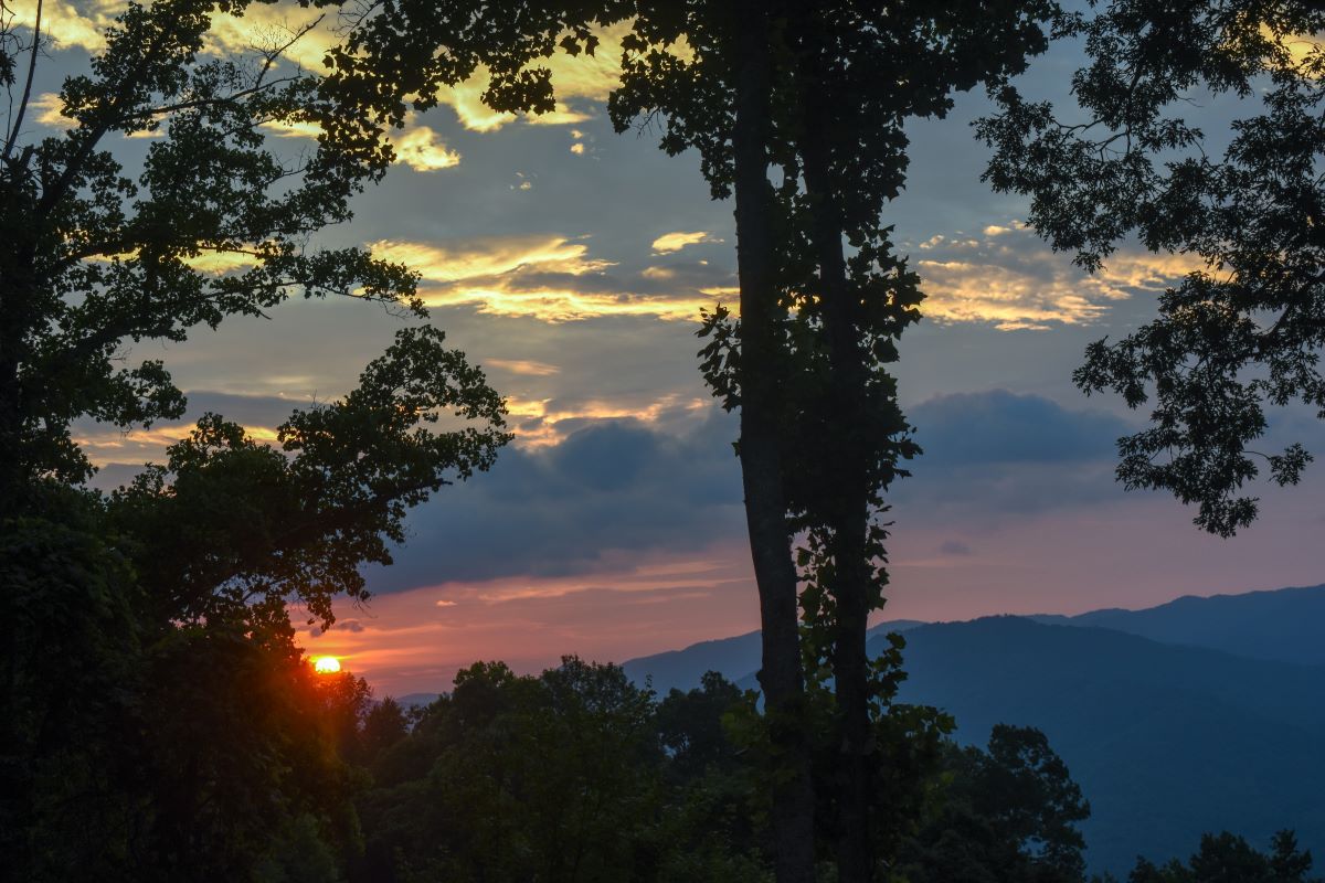Sunrise on White Oak Mountain July 2023